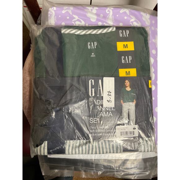 Gap Ladies Flannel Sea Moss Stripe Pajama Set Medium NEW - Picture 6 of 8